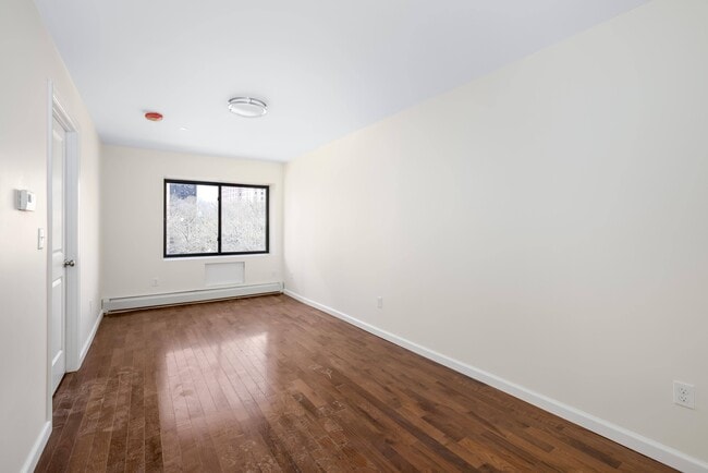 Building Photo - 915 Dawson Street, LLC