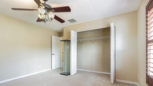 Building Photo - 3015 Northfield Dr