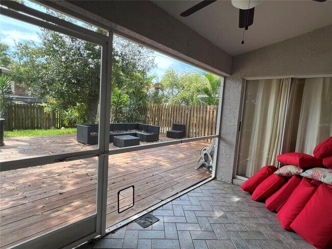 Building Photo - 3090 Pepperwood Ln W