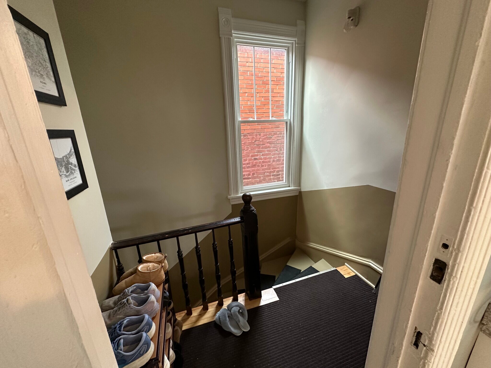 Building Photo - 2234 W Erie St