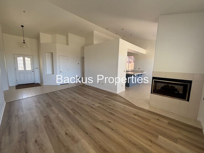 Building Photo - Wonderful corner three bedroom home at Las Palmas II