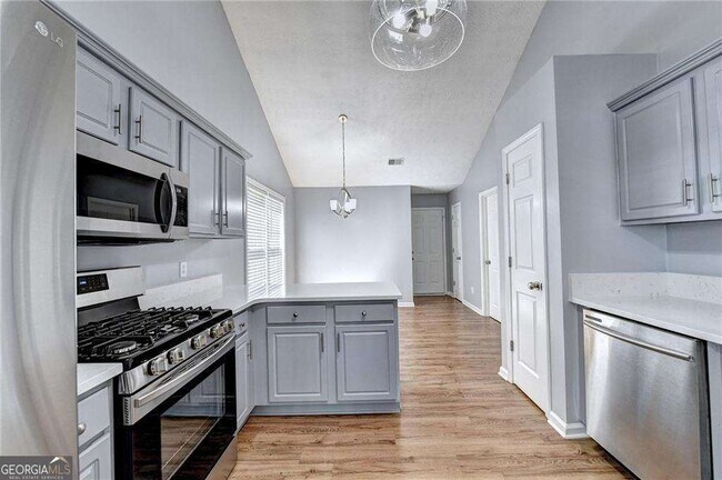 Building Photo - 5867 Tattersall Terrace