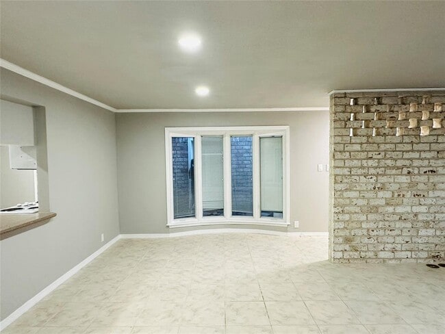 Building Photo - 5926 Par 4 Dr