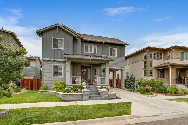 Building Photo - Large single family home in Central Park.