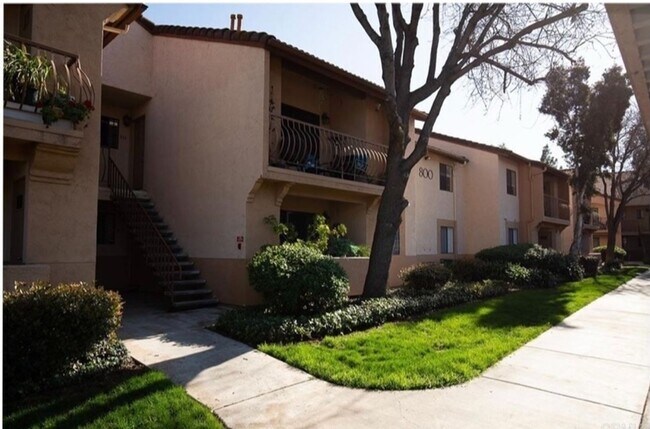 Building Photo - Upstairs 2 Bedroom 2 Bath Condo Available in El Cajon, Rancho Area