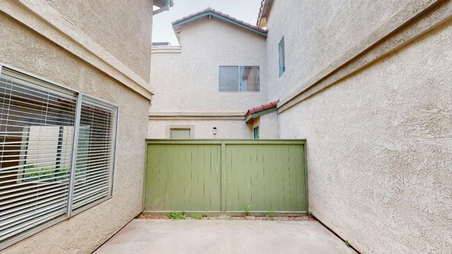 Building Photo - "Meadow Wood Village" Two-Story Condominium Now Available for Lease!