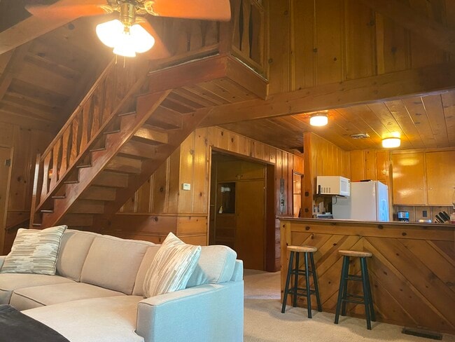 Building Photo - 24861 Faulhorn Dr