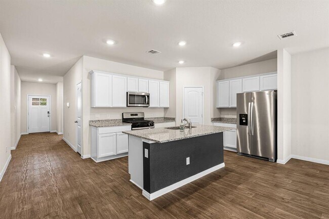 Building Photo - 111 Evergreen Sumac Lp