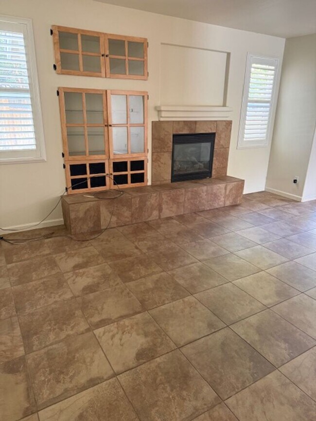 Building Photo - Damonte Ranch 2 story on Cul de Sac