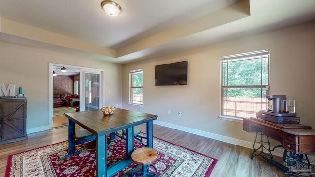 Building Photo - 4444 Piedmont Way