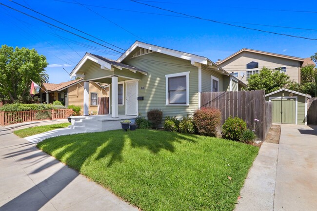 Building Photo - Charming Historic Rose Park Gem