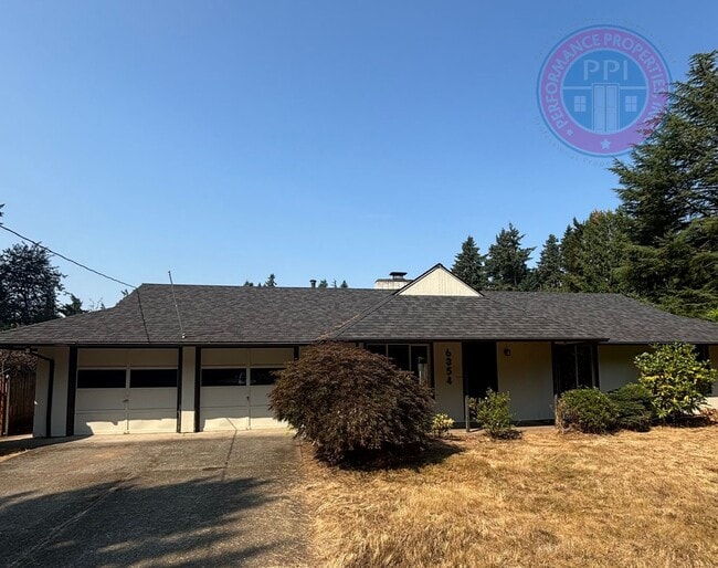 Primary Photo - Lake Oswego - Single Level Ranch, Great Ne...