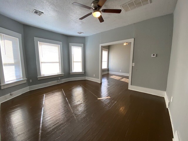 Building Photo - 1119 NW 9th St