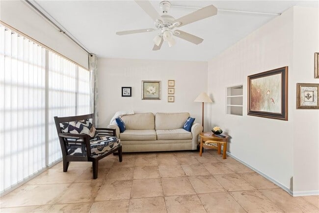 Building Photo - 24 Quails Run Blvd