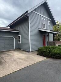 Building Photo - Ash Creek 409