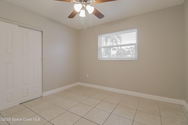 Building Photo - 935 S Courtenay Pkwy