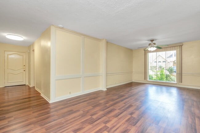 Building Photo - 4702 Cashel Cir