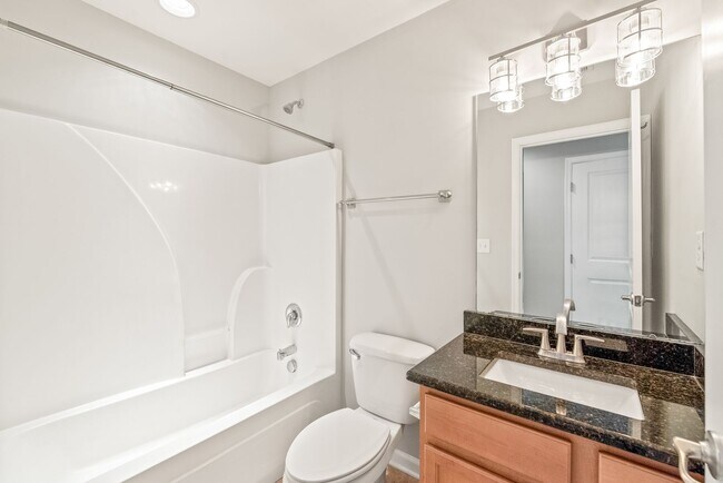 Building Photo - 3 Bedroom townhome in South Charlotte