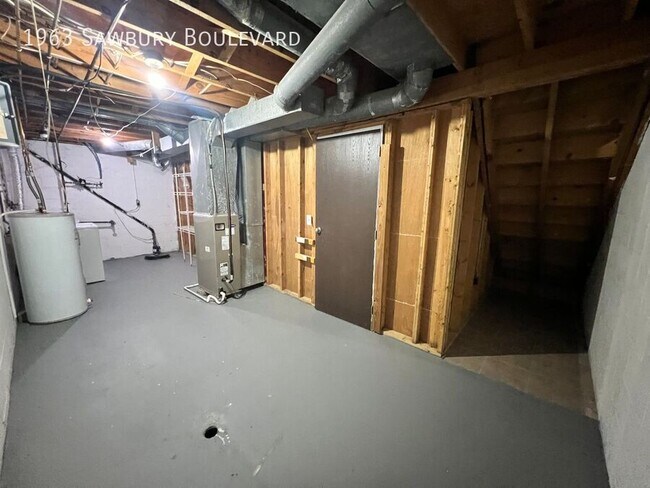 Building Photo - 1963 Sawbury Blvd