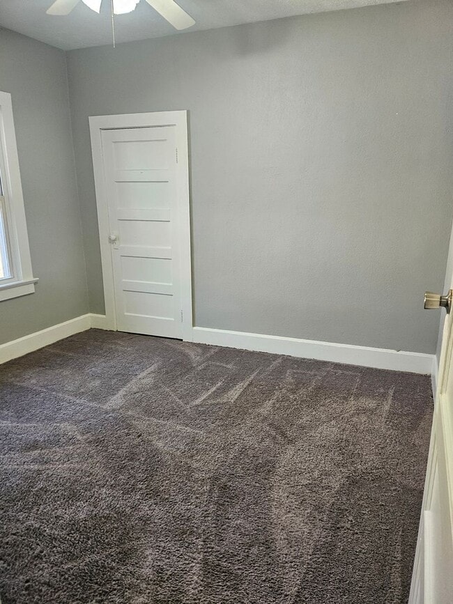 Building Photo - Nice 2 Bedroom 1 Bath House *EHA Accepted*