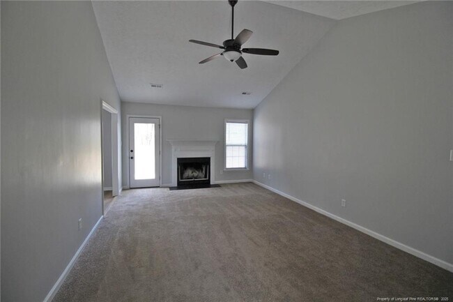 Building Photo - 217 Hobson Ct