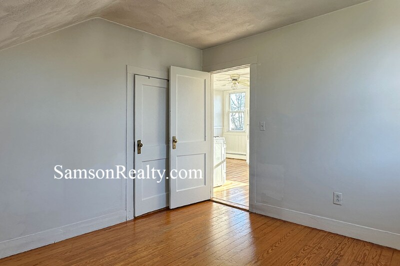 Building Photo - 12 Ostend St