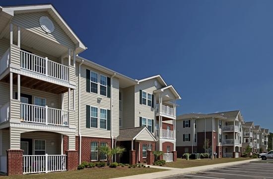 Gates at Biloxi - 7285 Woolmarket Rd Biloxi MS 39532 | Apartment Finder