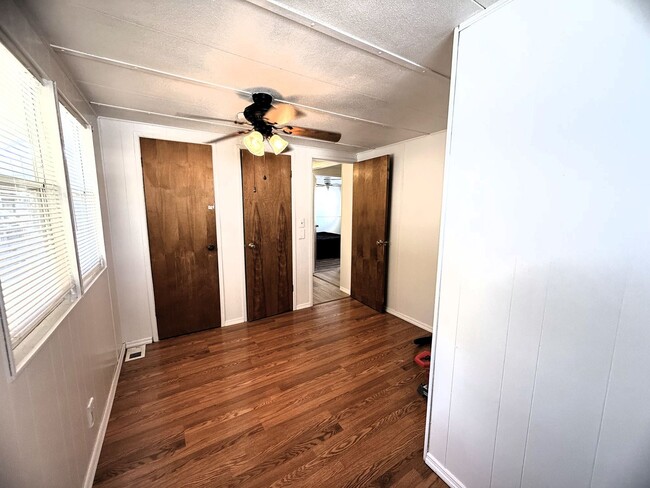 Building Photo - BEAUTIFULLY REMODELED 3 BED 1.5 BATH ON DO...