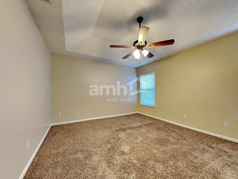 Building Photo - 6521 Skyler Jean Dr
