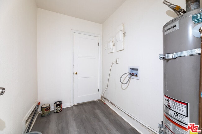 Building Photo - 138 W 82nd St