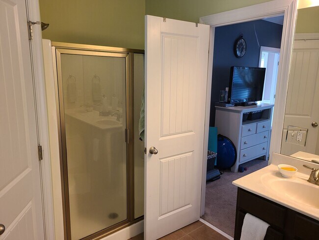 Building Photo - 3 Bed, 2.5 Bath unfurnished home in Chadwick Shores Community Sneads Ferry