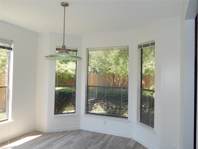 Building Photo - 2503 Autrey Dr