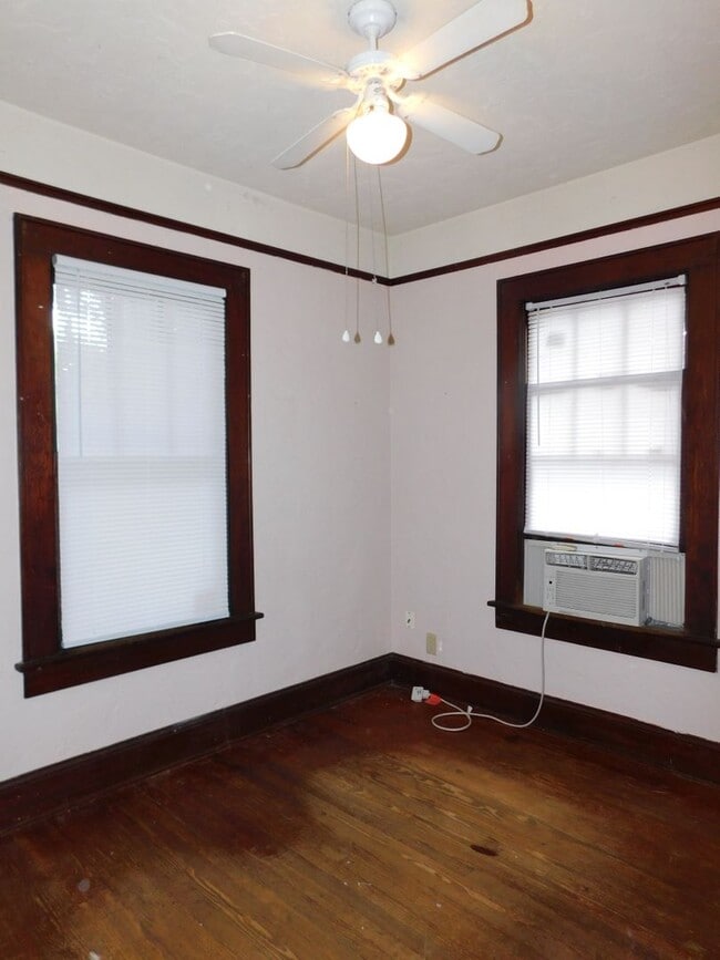 Building Photo - RAYML0302