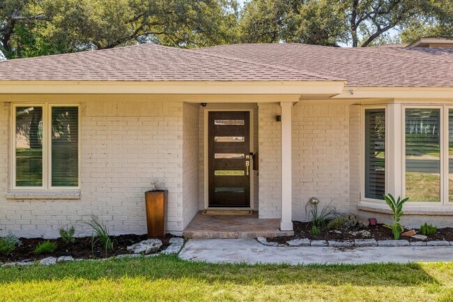 Building Photo - 4107 Tablerock Dr