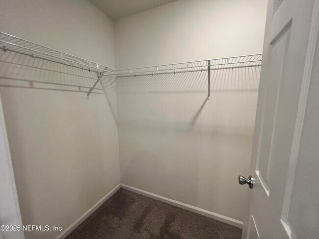 Building Photo - 463 Red Dahlia Ln