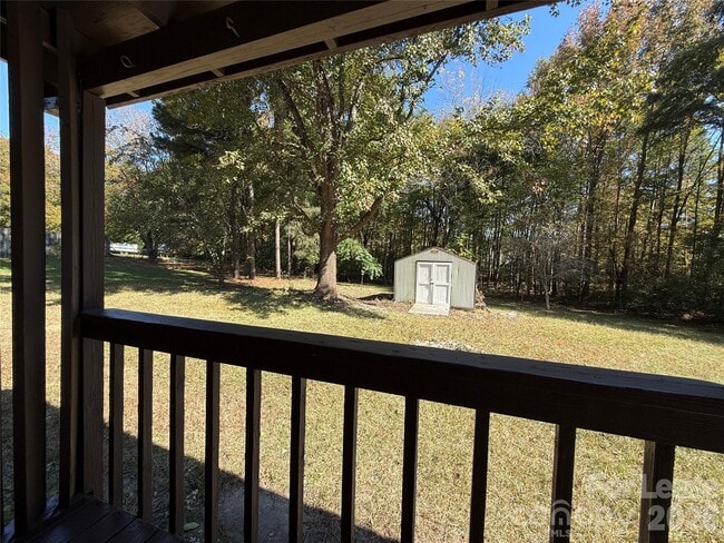 Building Photo - 201 Allison Dr