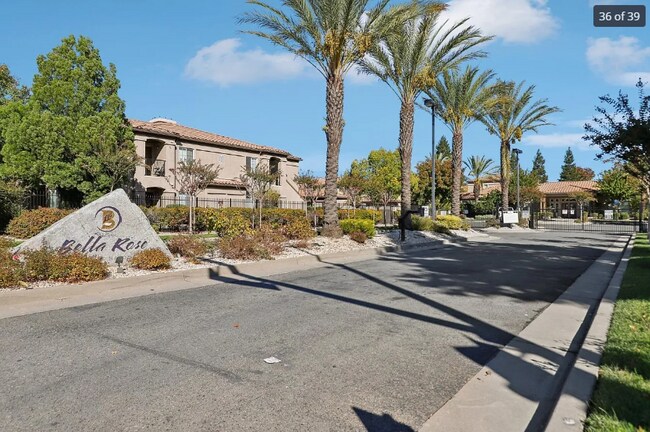 Building Photo - 4200 E Commerce Way