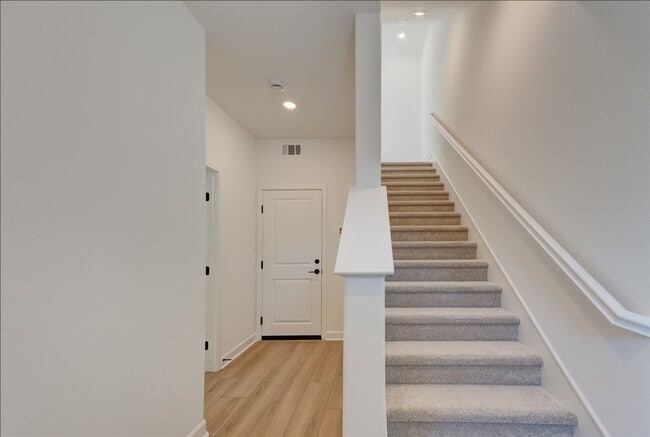 Building Photo - 1202 Mountain Laurel Rd