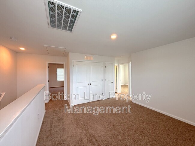 Building Photo - 180 Caffee Dr
