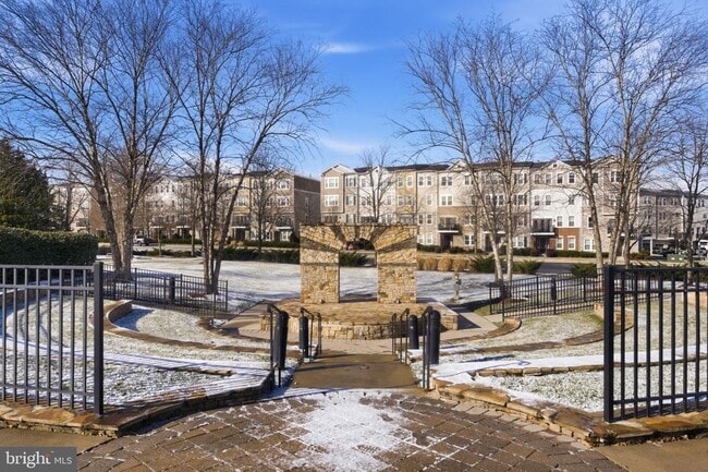 Building Photo - 24612 Nettle Mill Square