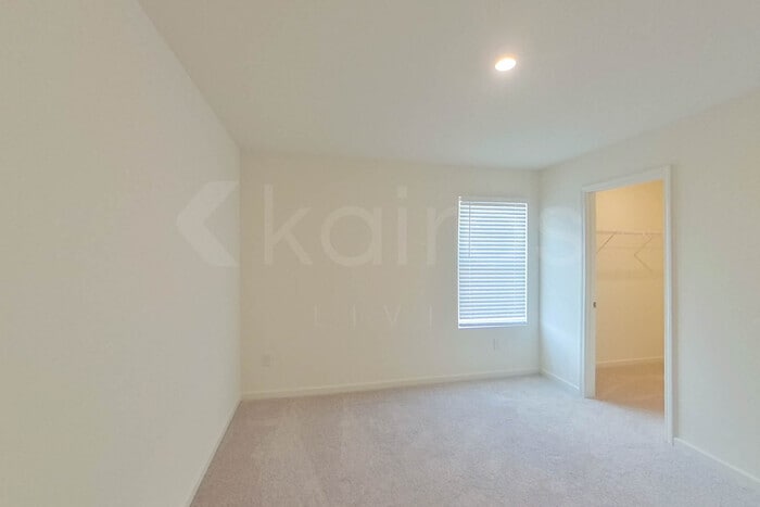 Building Photo - 178 Price Ml Trl