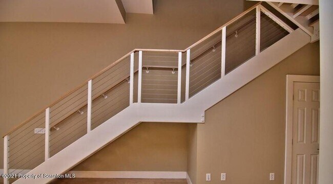 Building Photo - 509 Bogart Pl