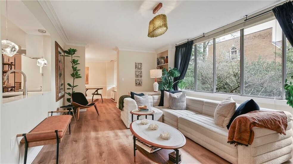 Building Photo - 2637 Peachtree Rd