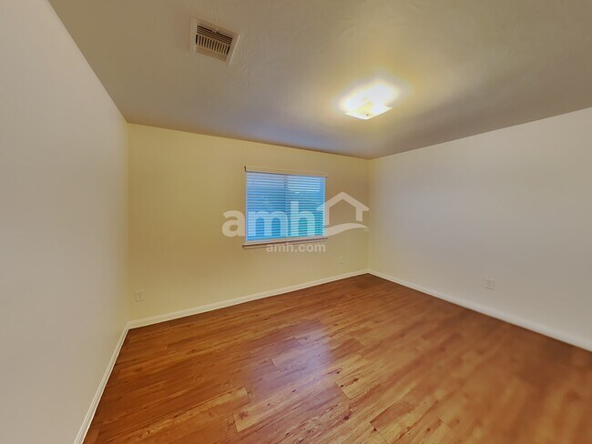 Building Photo - 5935 Stockholm Ct