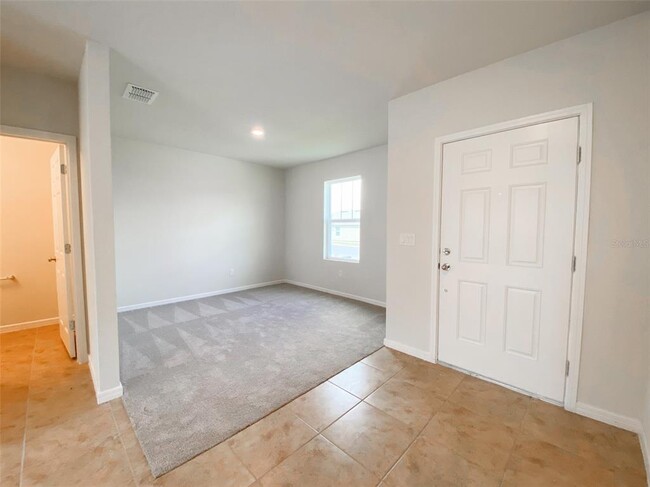 Building Photo - 1564 Aspen Ave