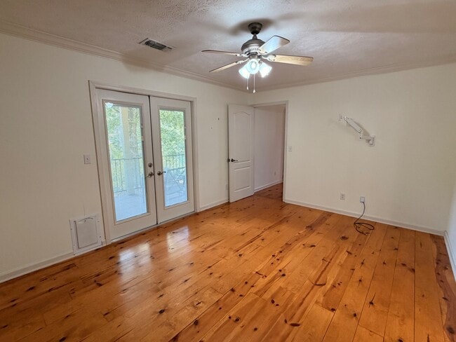 Building Photo - 505 Waterway Dr