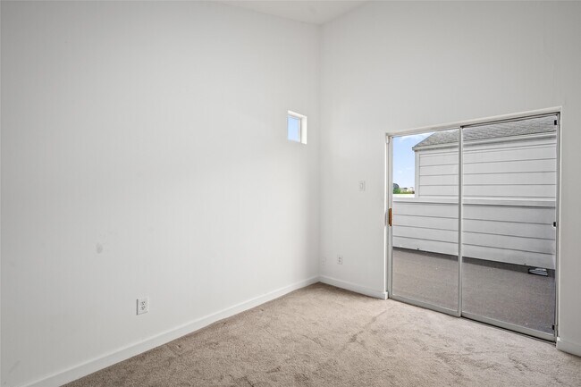 Building Photo - 5712 Winsome Ln