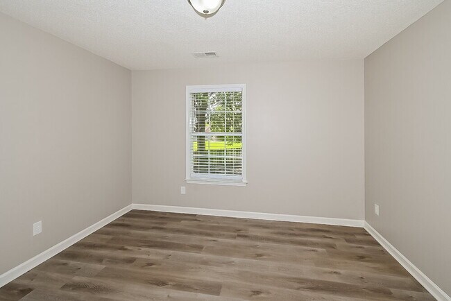 Building Photo - 5759 Michaelson Dr