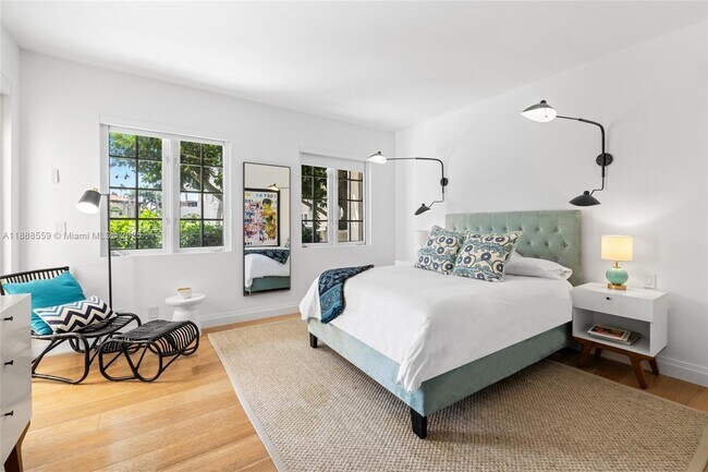 Building Photo - 19216 Fisher Island Dr