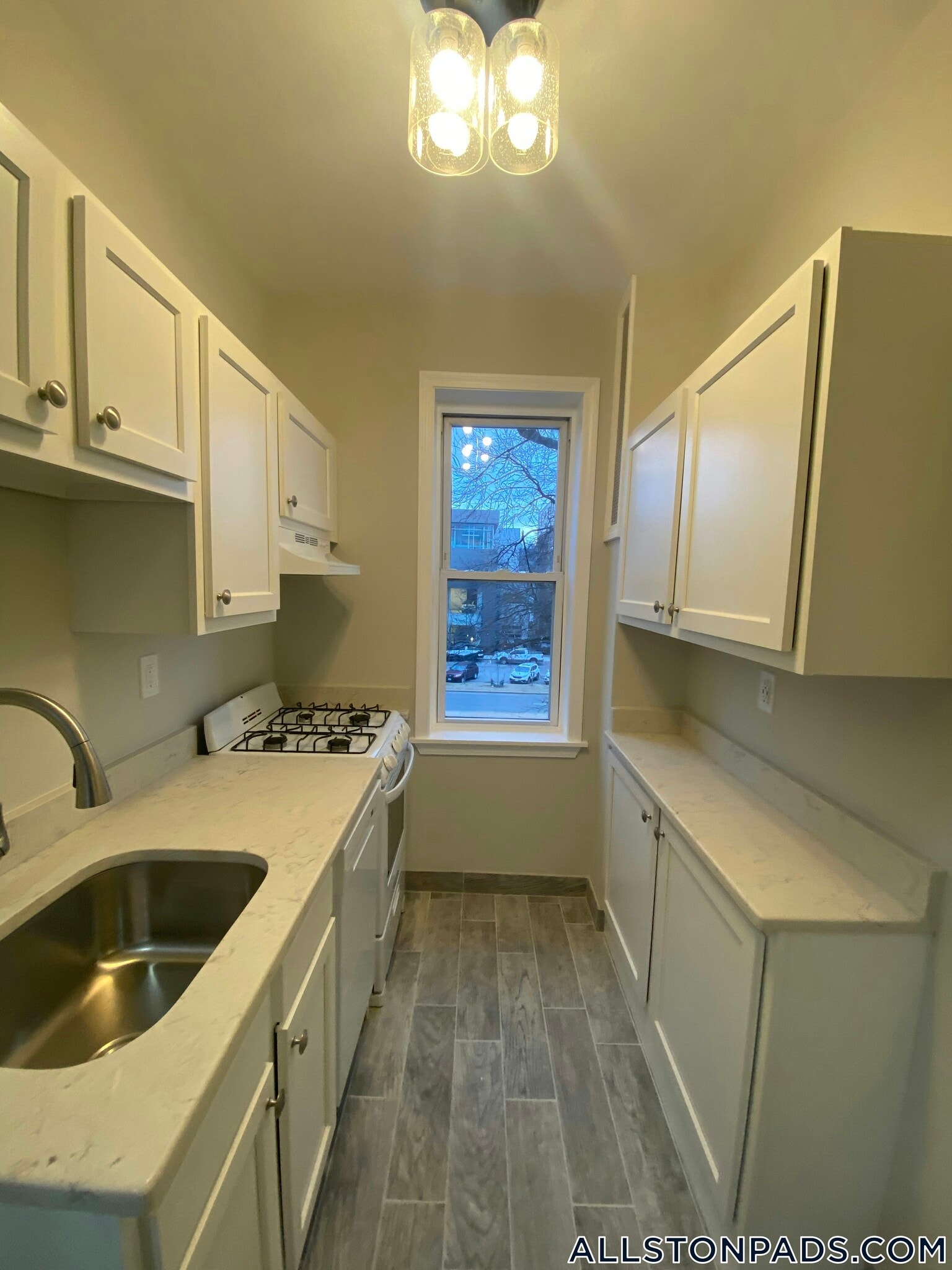 Building Photo - 1193 Commonwealth Ave